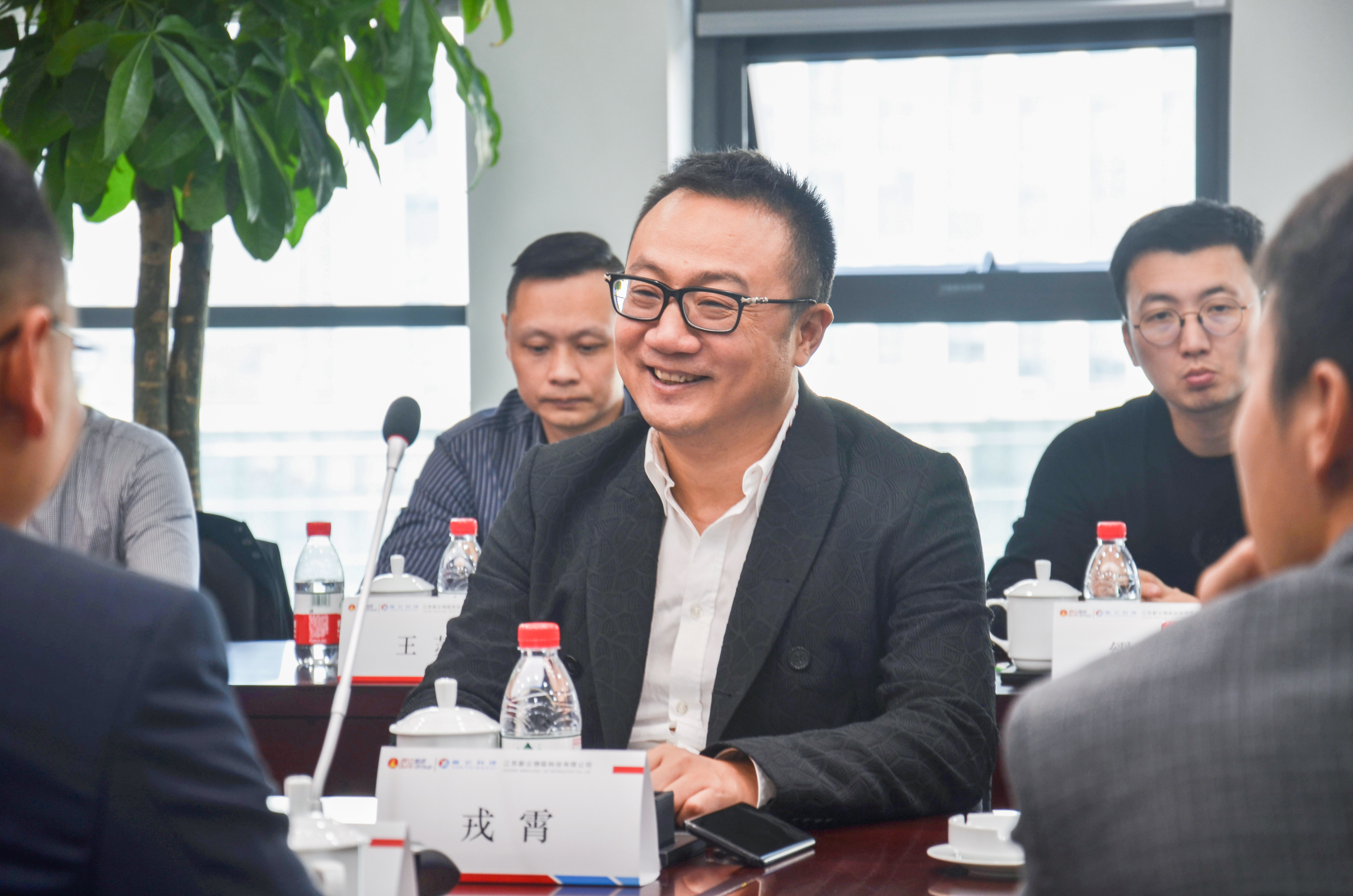 image 05313f90a90cfe13.jpg